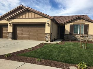 2476 N Mountainside Dr, Los Banos, CA 93635