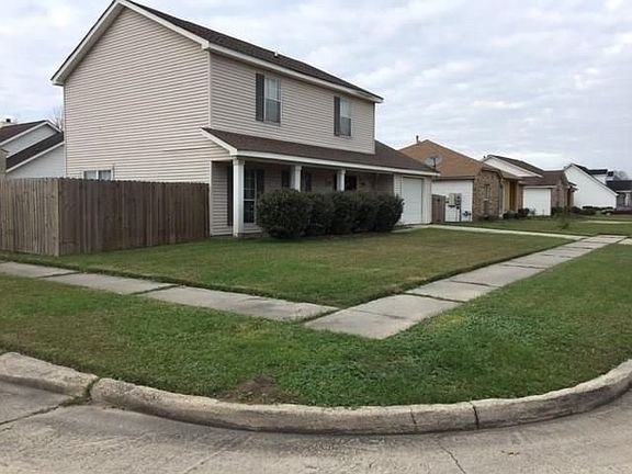 2nd image of 1601 English Colony Dr