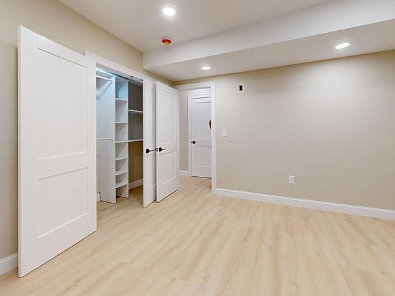5th image of 231 Highland Ave #B