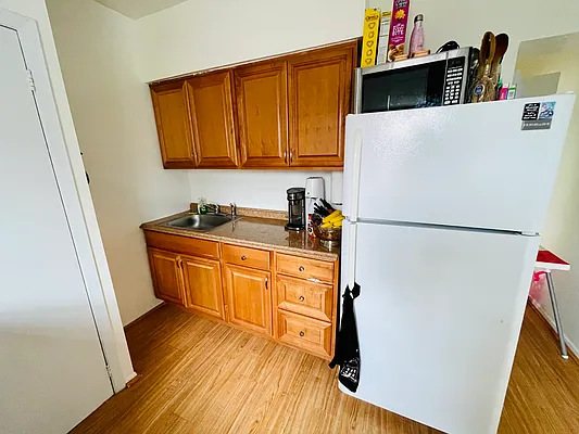 Rented by Avenue Sotheby's International Realty | media 8