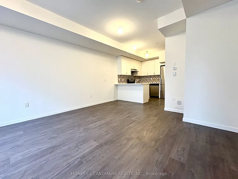 400 Alex Gardner Cir #83 — Photo 6