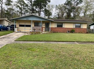 2923 Loran Dr E, Jacksonville, FL 32216