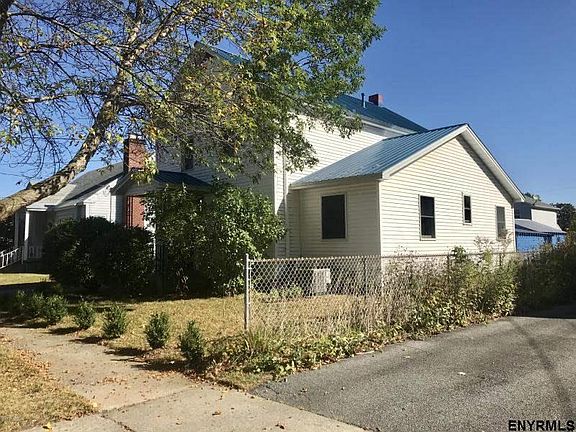 3rd image of 57 Prospect St