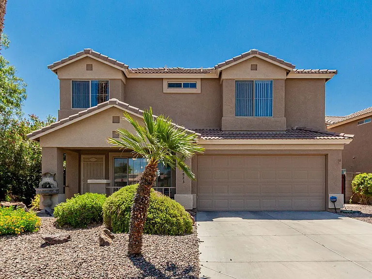 12823 W Ash St — Photo 1