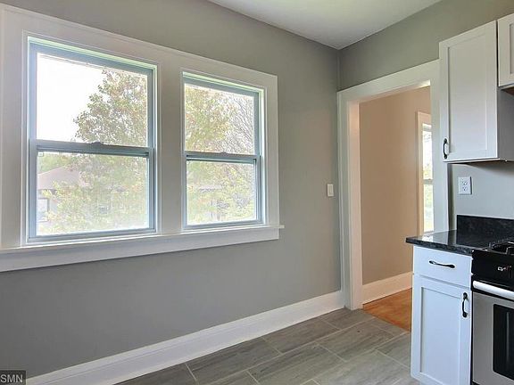 5th image of 1934 Oliver Ave N #1