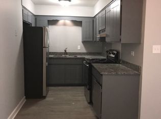 9700 Nottingham Ave #2D, Chicago Ridge, IL 60415