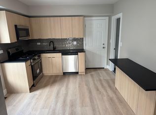 1244 Victoria Ave UNIT 2, North Chicago, IL 60064