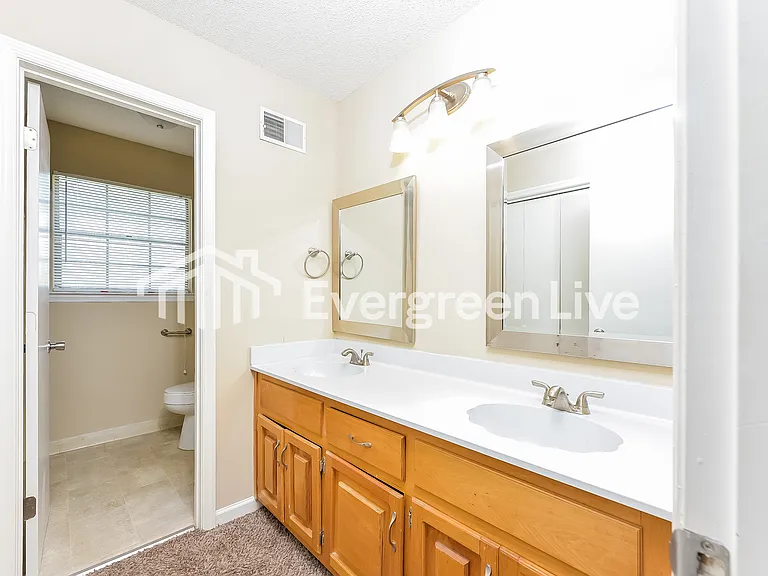 1420 Mohican Dr — Photo 8