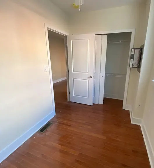 1215 Tasker St #1 — Photo 4