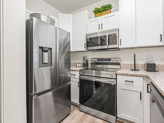 4th image of 464 River Oaks Dr. #67A