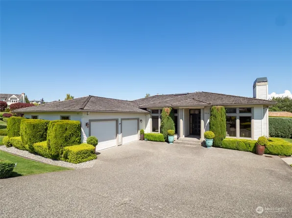 5614 155th Avenue SE, Bellevue, WA 98006