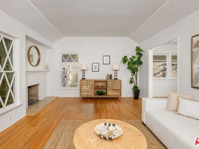 4311 Greenbush Ave, Sherman Oaks, CA, 91423