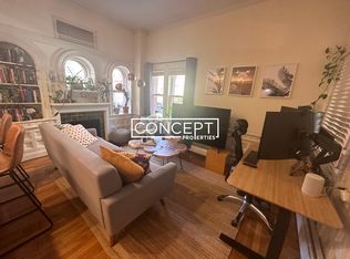 196 Commonwealth Ave #1, Boston, MA 02116