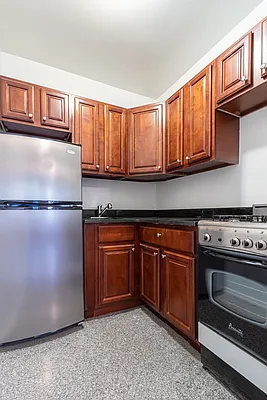 Rented by Bold New York | media 5