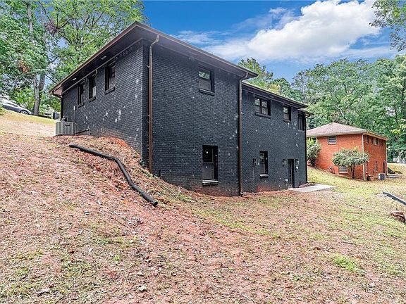 4th image of 1300 Aniwaka Ave SW