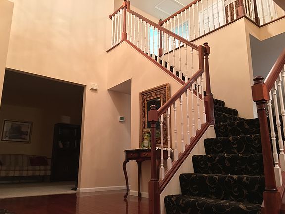 3rd image of 5900 Cardinal Creek Dr