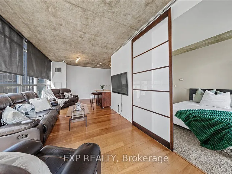179 George St #603 — Photo 9