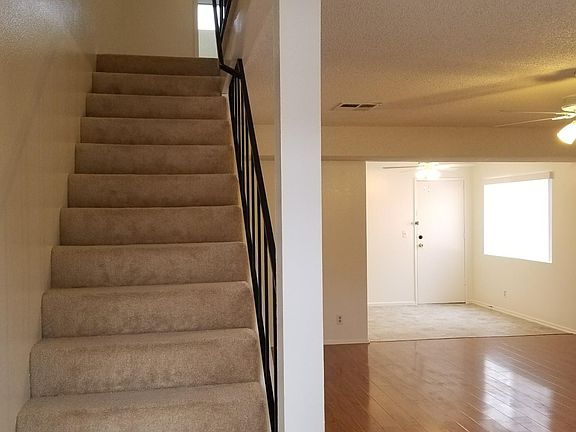 5th image of 2476 Montrose Ave