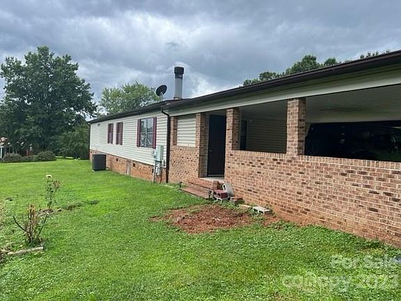2nd image of 2677 Moose Lodge St