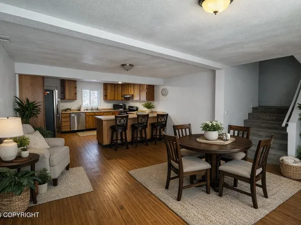 1911 John L Pearson Ln, Dillingham, AK 99576