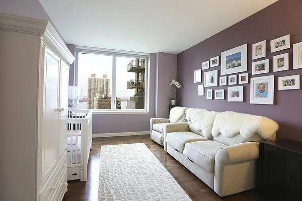 Sold by Real Direct | media 8