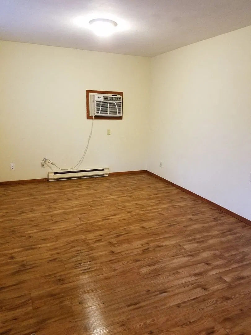 Delta Villa Apartments — Photo 2