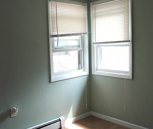 5th image of 50 Carteret Ave APT 4