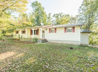 408 Crickett Ridge Way, Kodak, TN 37764