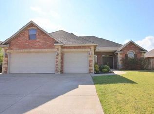 416 Summit Way, Norman, OK 73071