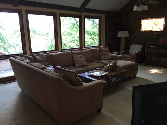 4th image of 312 Lake Forest Dr