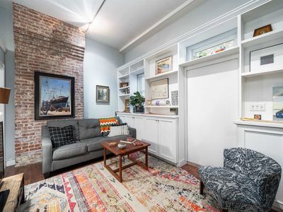 605 1st St APT 1F, Hoboken, NJ, 07030