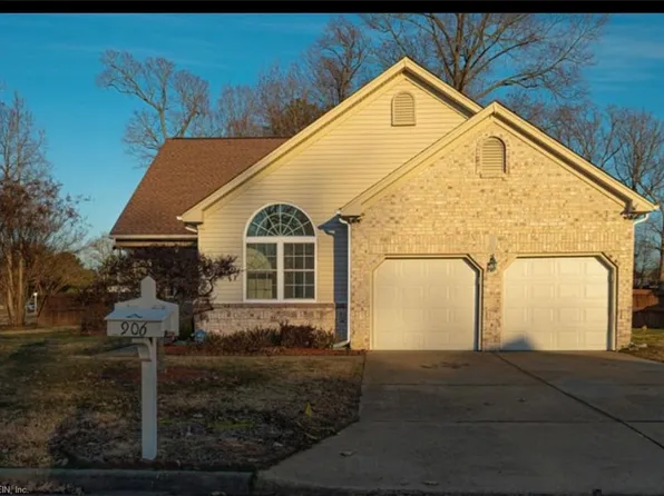906 Holbrook Dr, Newport News, VA 23602