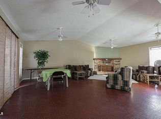 1165 Jefferson Ave, Bismarck, ND 58504