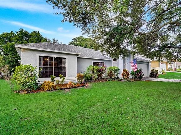 4th image of 2058 El Campo Ave