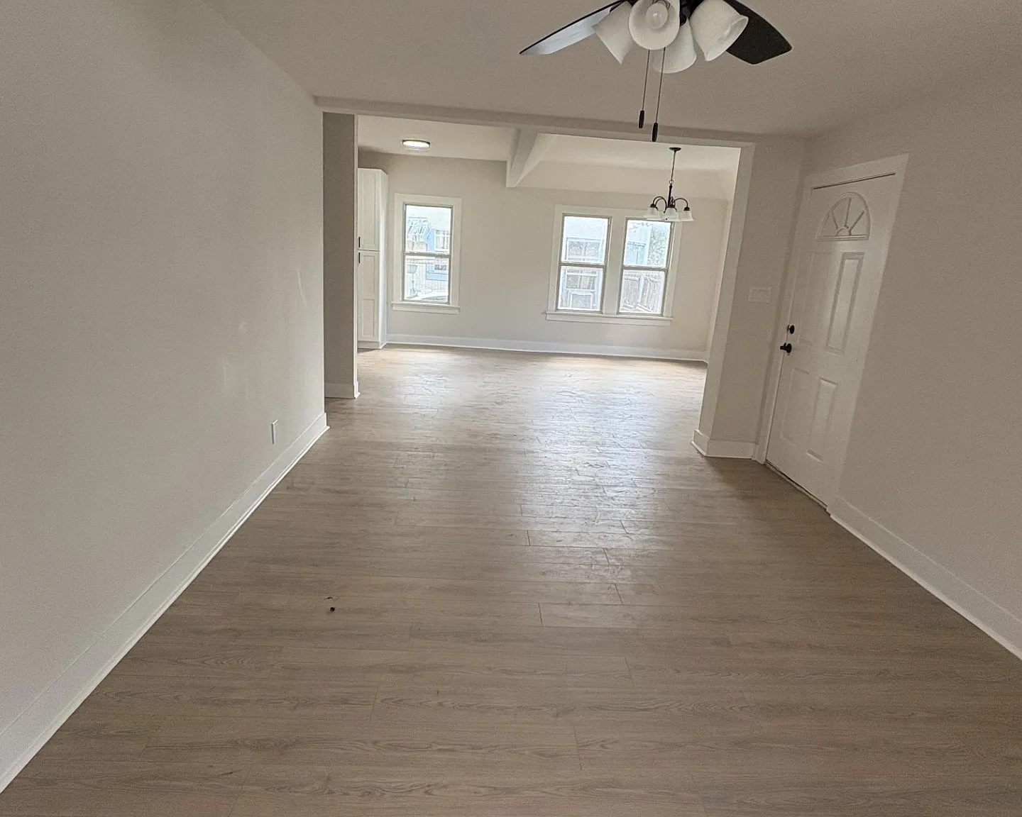 3 bed, 1350 sqft, $1,700 — Photo 3
