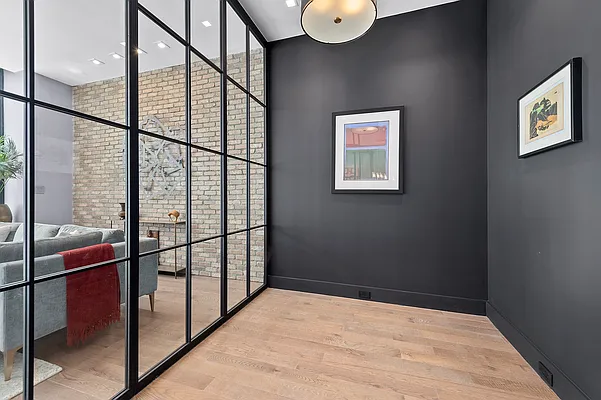 Sold by Compass | media 6