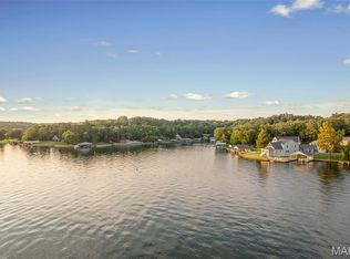 2041 Compass Cir, Perryville, MO 63775