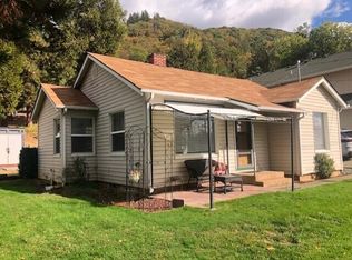 1635 NE Beverly Dr, Grants Pass, OR 97526