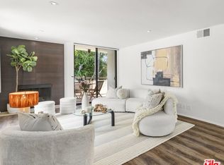 911 N Kings Rd APT 321, West Hollywood, CA 90069