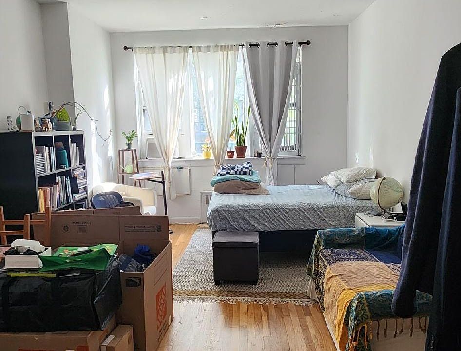 1st image of 412 E 78th St #2B