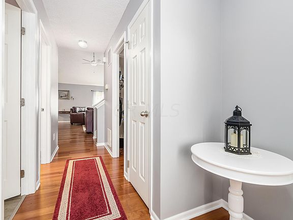 3rd image of 6097 Eden Valley Dr