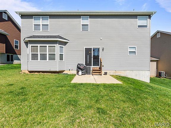 5th image of 4026 Amberleigh Pkwy