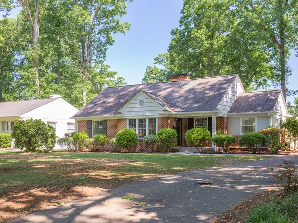 3408 Kirby Dr, Greensboro, NC 27403
