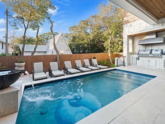 4th image of 69 Thyme St