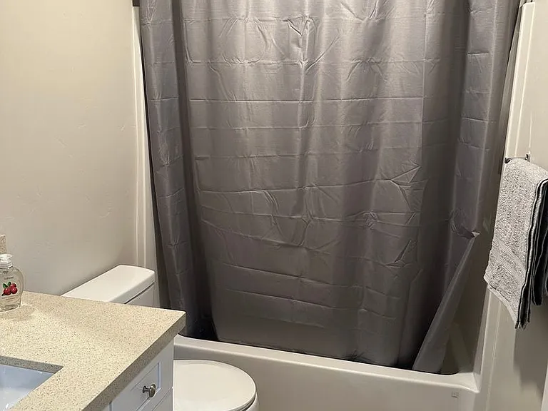 2251 W Ridgewood Dr — Photo 5