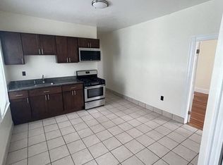 16 Inwood St APT 3F, Dorchester, MA 02125