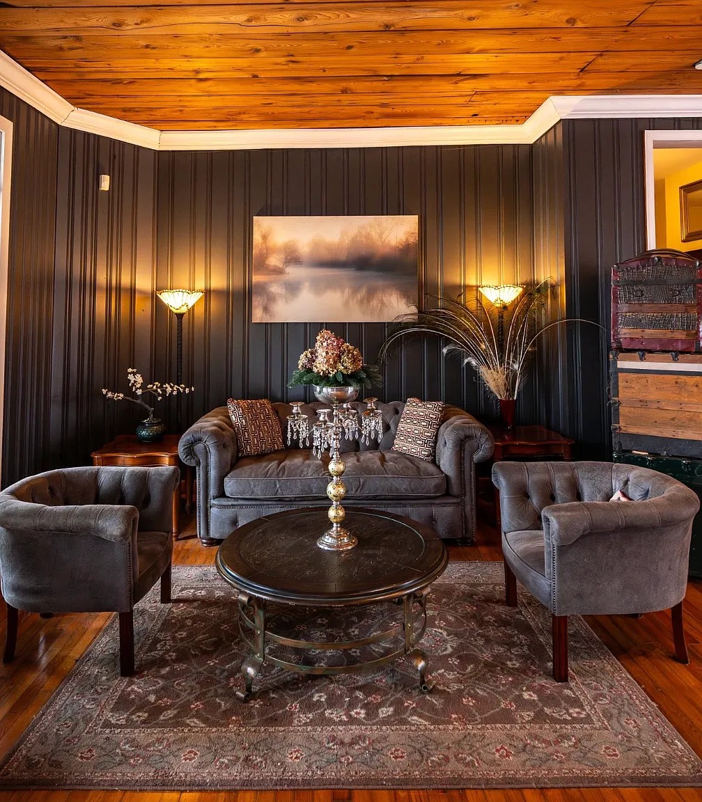 10 bed, $1,100 — Photo 4