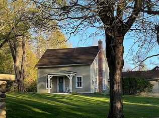 166 Elliot Rd, East Greenbush, NY 12061