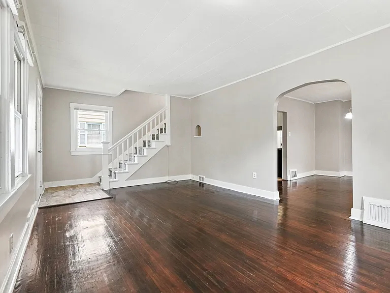 1721 Boundary St — Photo 9
