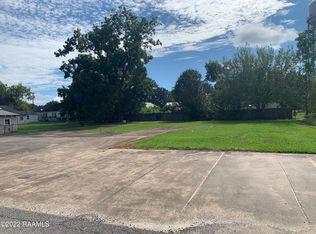 213/2 N Charles Campbell Ave, Abbeville, LA 70510